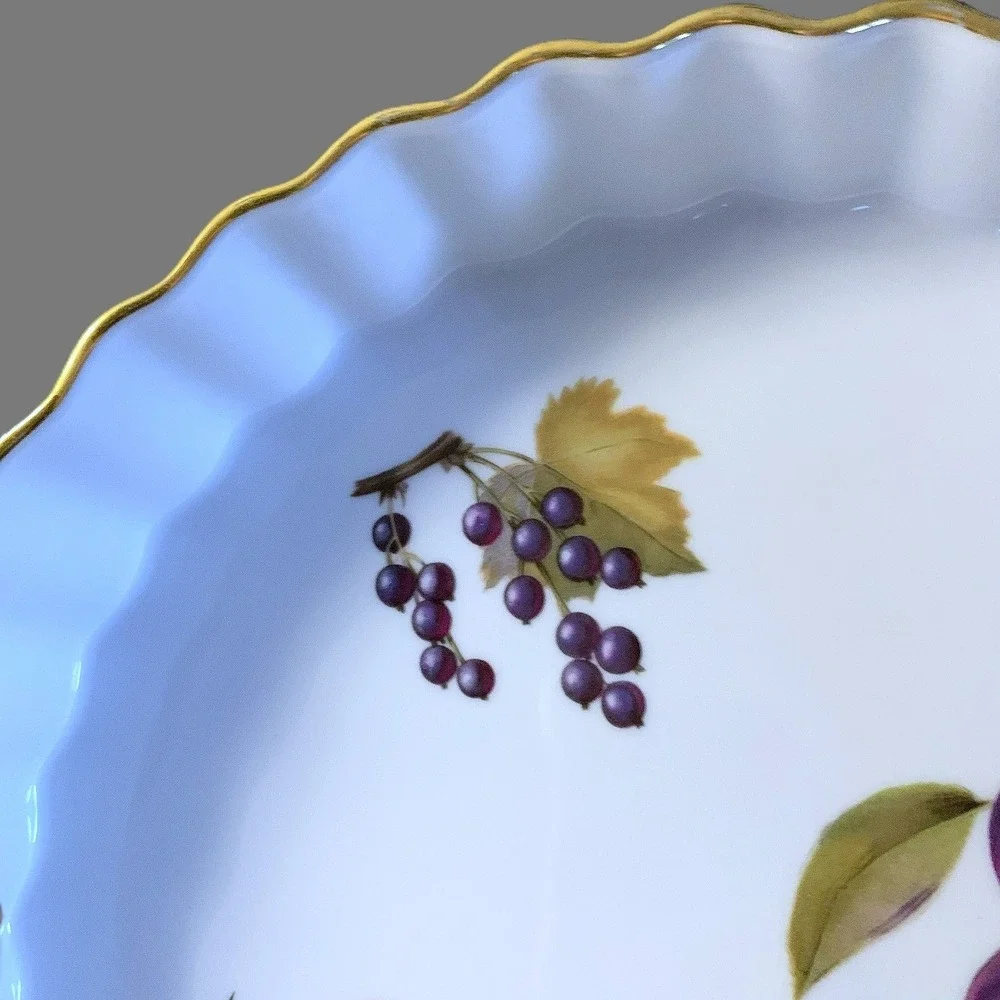 Royal Worcester Porcelain Evesham Fruits Quiche/Tart Bake Dish England NOS 8.75